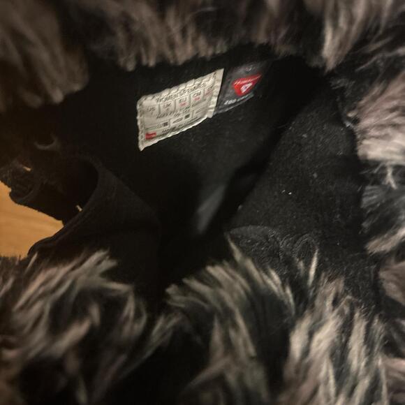 North Face Black Fur Winter - Picture 6 of 8